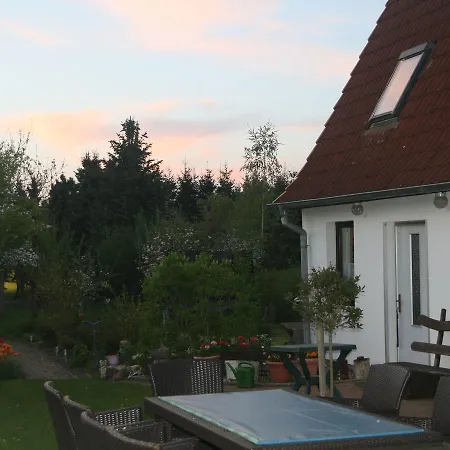Luxurious Holiday Home In Gersdorf With Trampoline Apartmán Biendorf